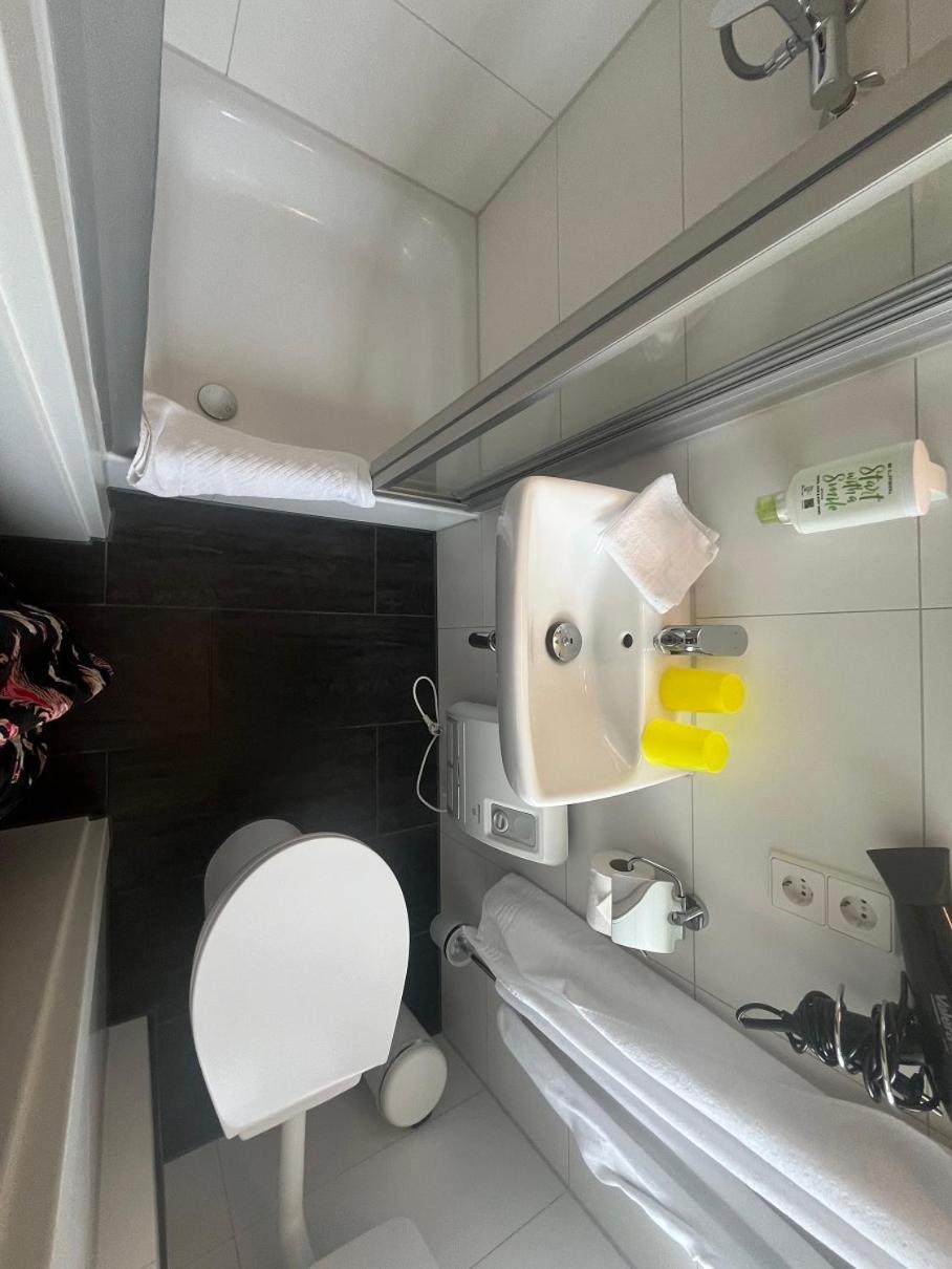 Pension Am Park Руст Экстерьер фото