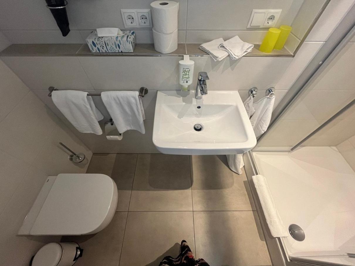 Pension Am Park Руст Экстерьер фото